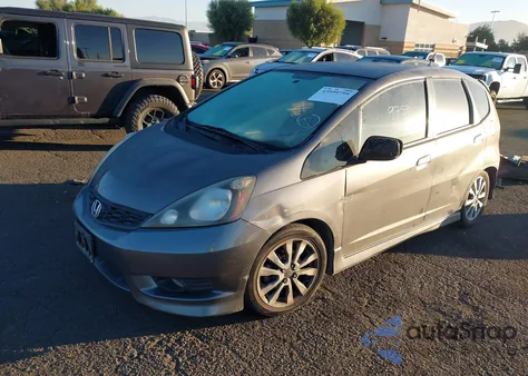 2013 Honda Fit Sport из США, поврежденный, VIN JHMGE8H52DC024933